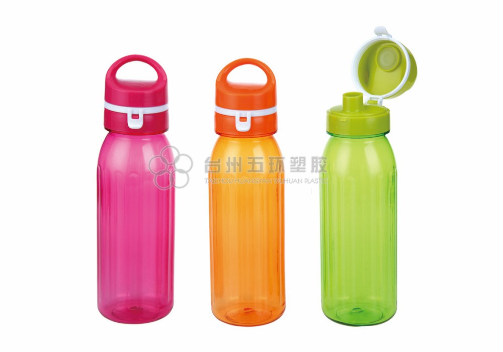 Lightweight plastic water Bottles for Outdoors