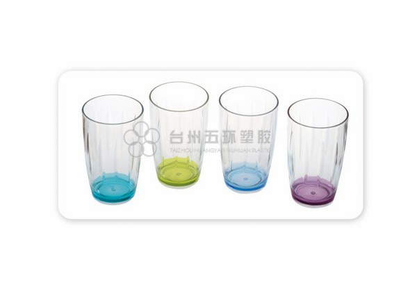 Two-tone tumbler